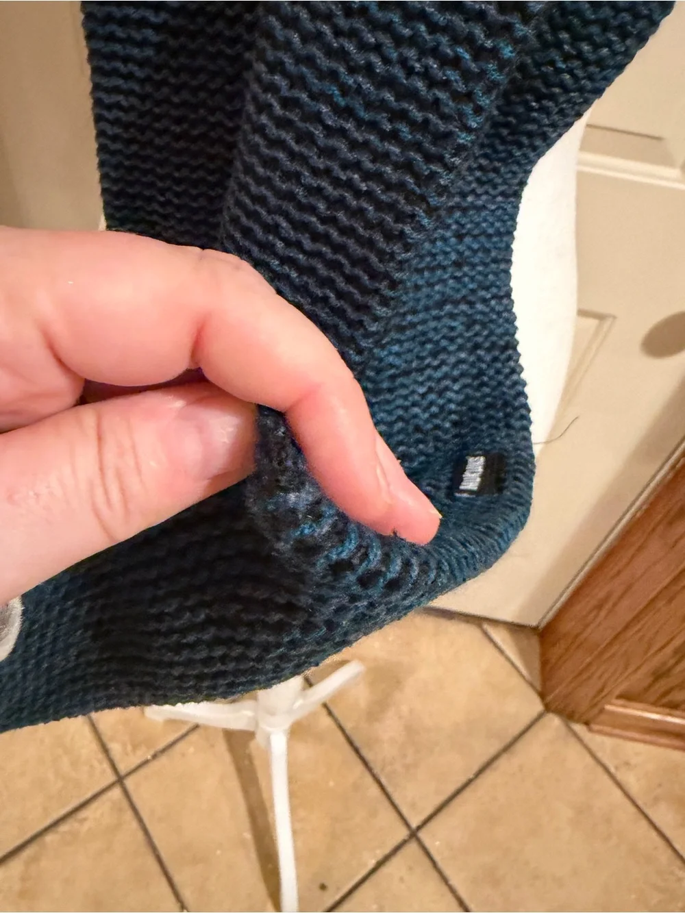 Muk Luks Teal and Black Men's Knit Scarf